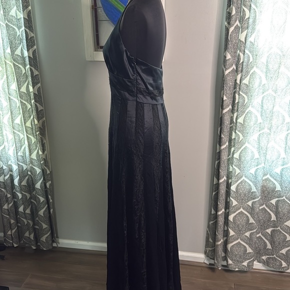 Calvin Klein 100% Silk Halter Maxi Dress - Picture 6 of 12